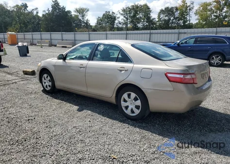 2008 Toyota Camry Ce z USA, uszkodzony, nr VIN 4T1BE46K98U746568